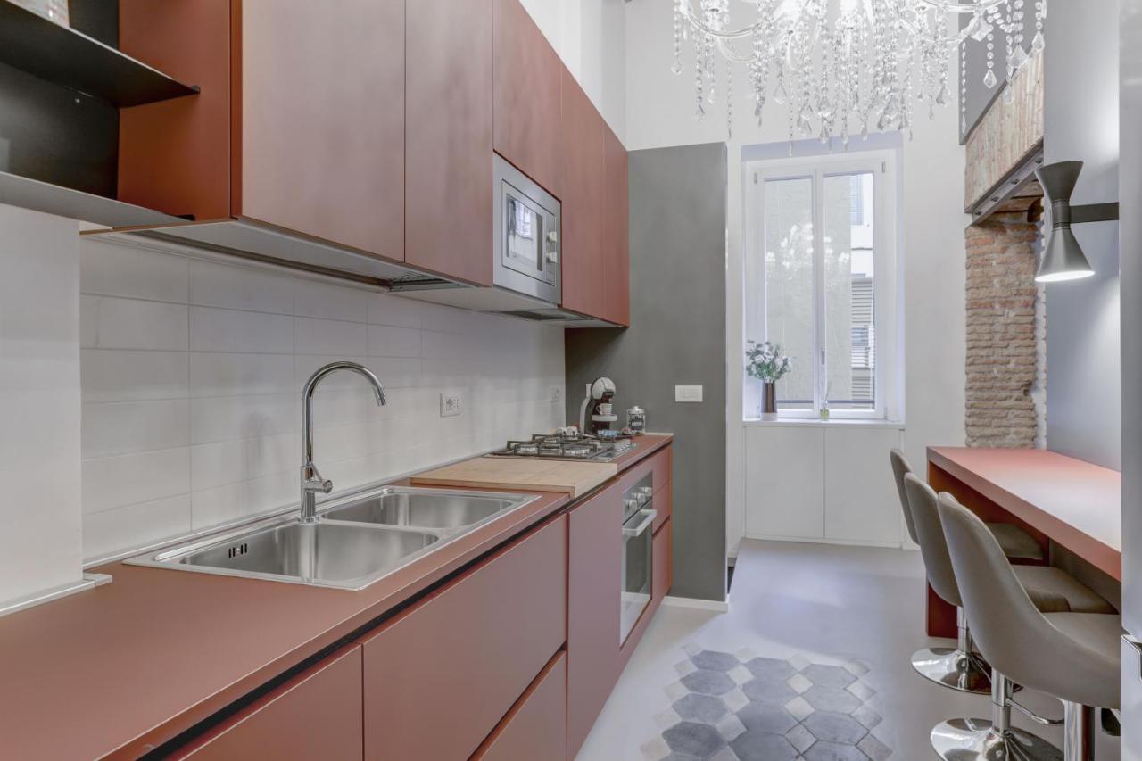 Colosseo Apt Laterano 85 - Home And More Рим Екстериор снимка
