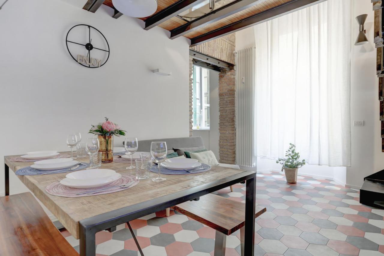 Colosseo Apt Laterano 85 - Home And More Рим Екстериор снимка
