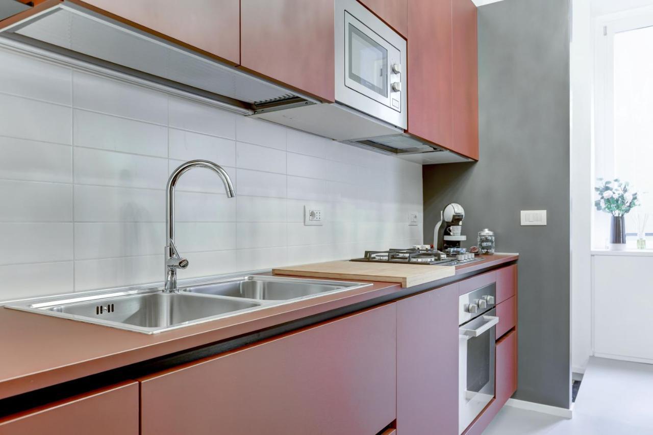 Colosseo Apt Laterano 85 - Home And More Рим Екстериор снимка
